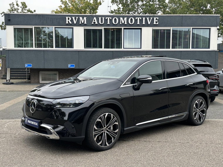 Foto van Mercedes-Benz EQE