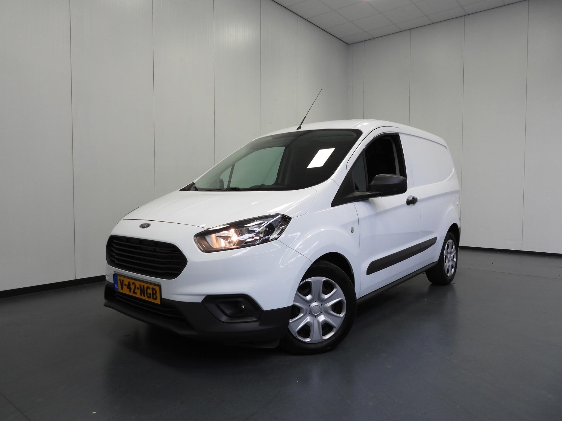 Foto van Ford Transit Courier