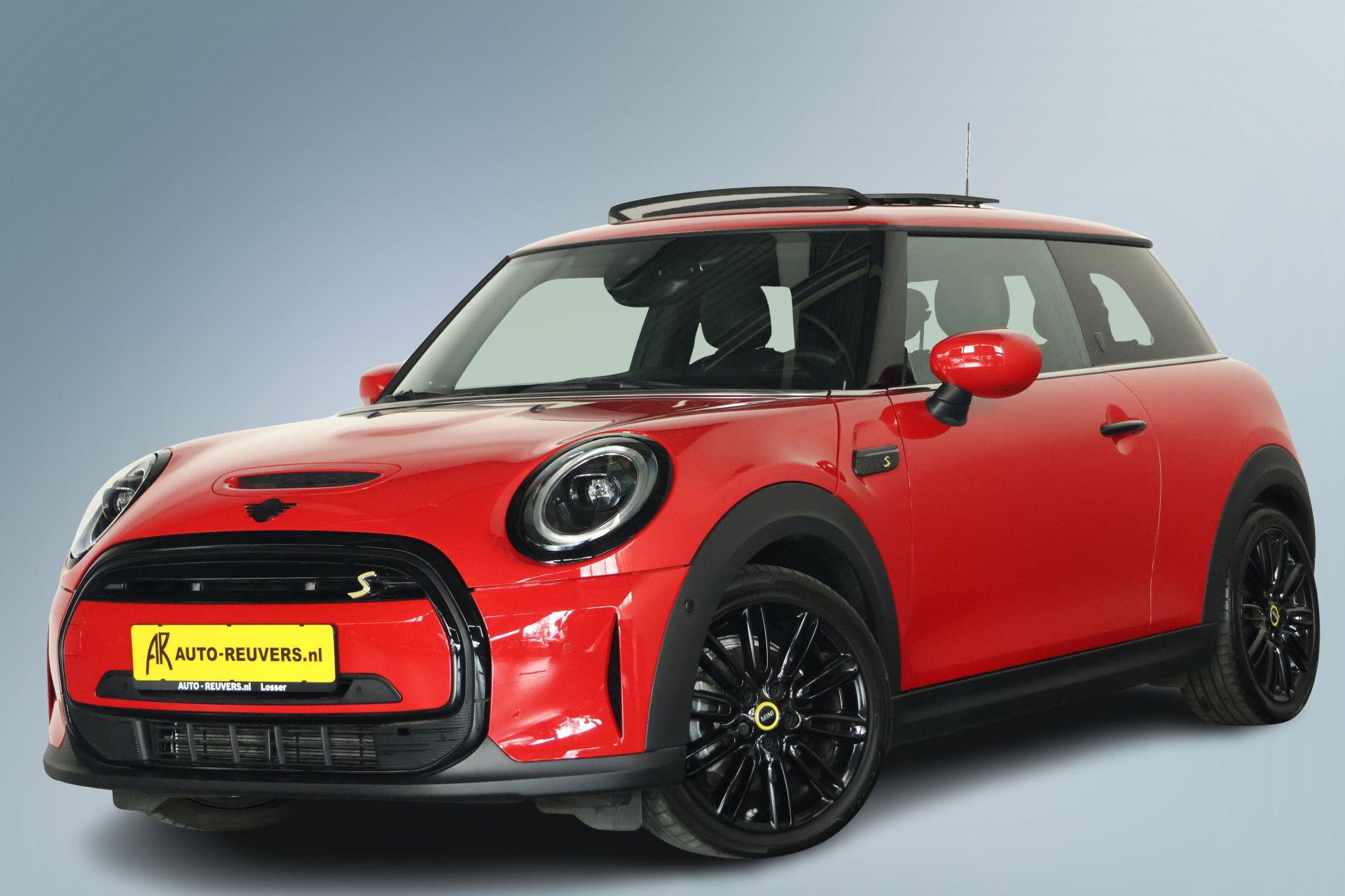 Foto van MINI Mini Electric