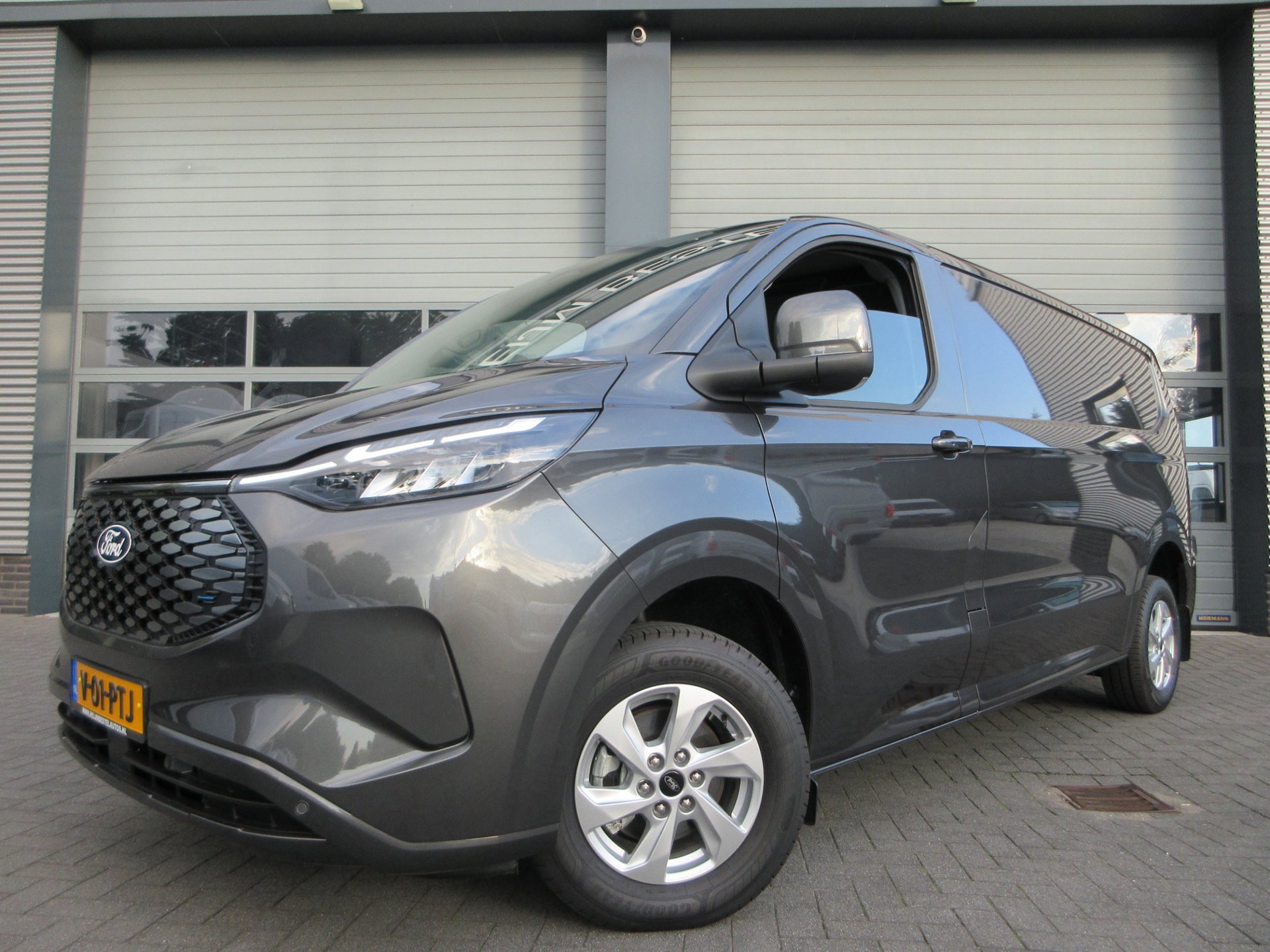 Foto van Ford E-Transit