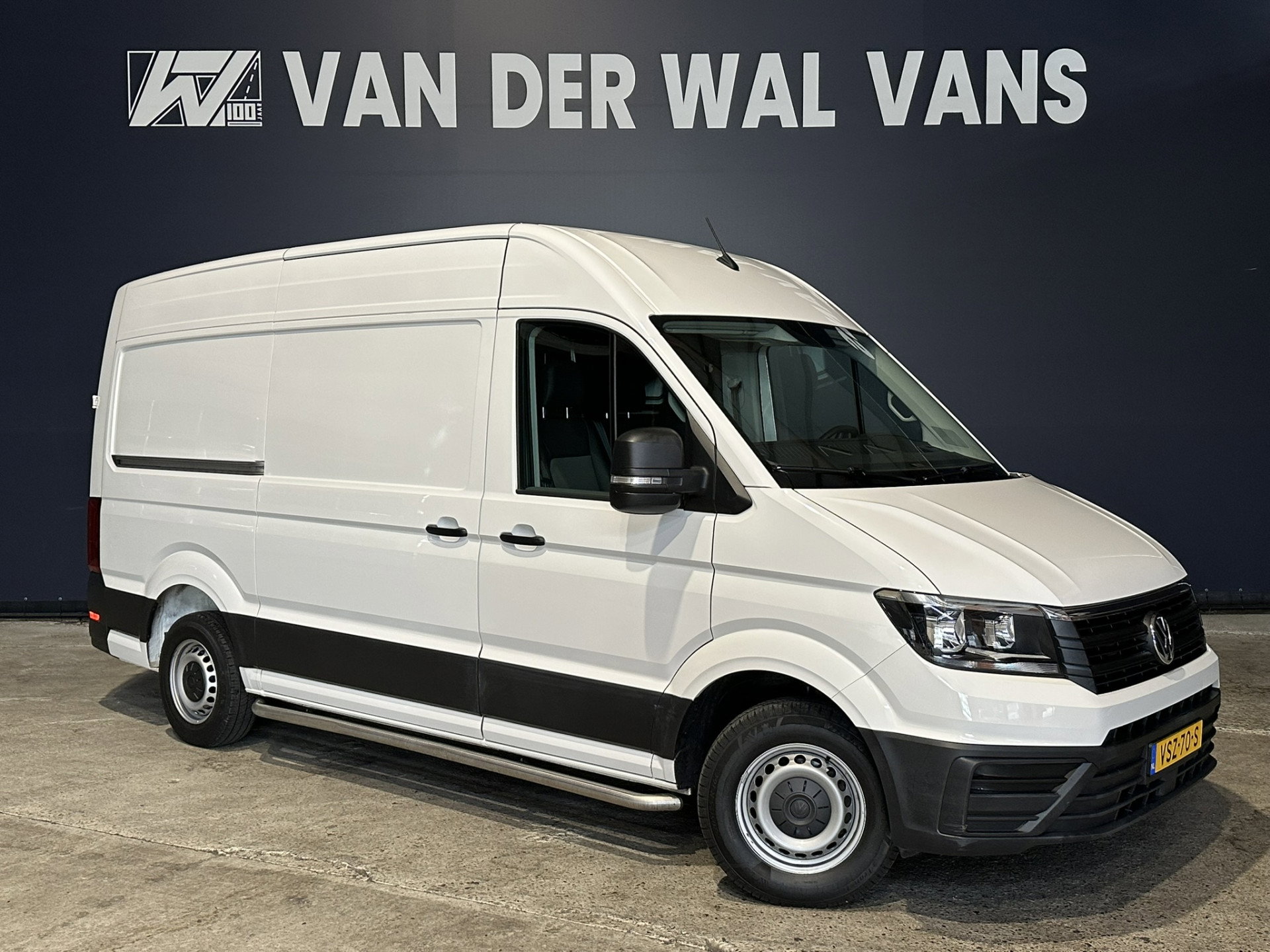 Volkswagen Crafter 2.0 TDI 141pk Automaat L3H3 L2H2 Euro6 Airco | Camera | Apple Carplay | 3000kg Trekhaak | Cruisecontrol