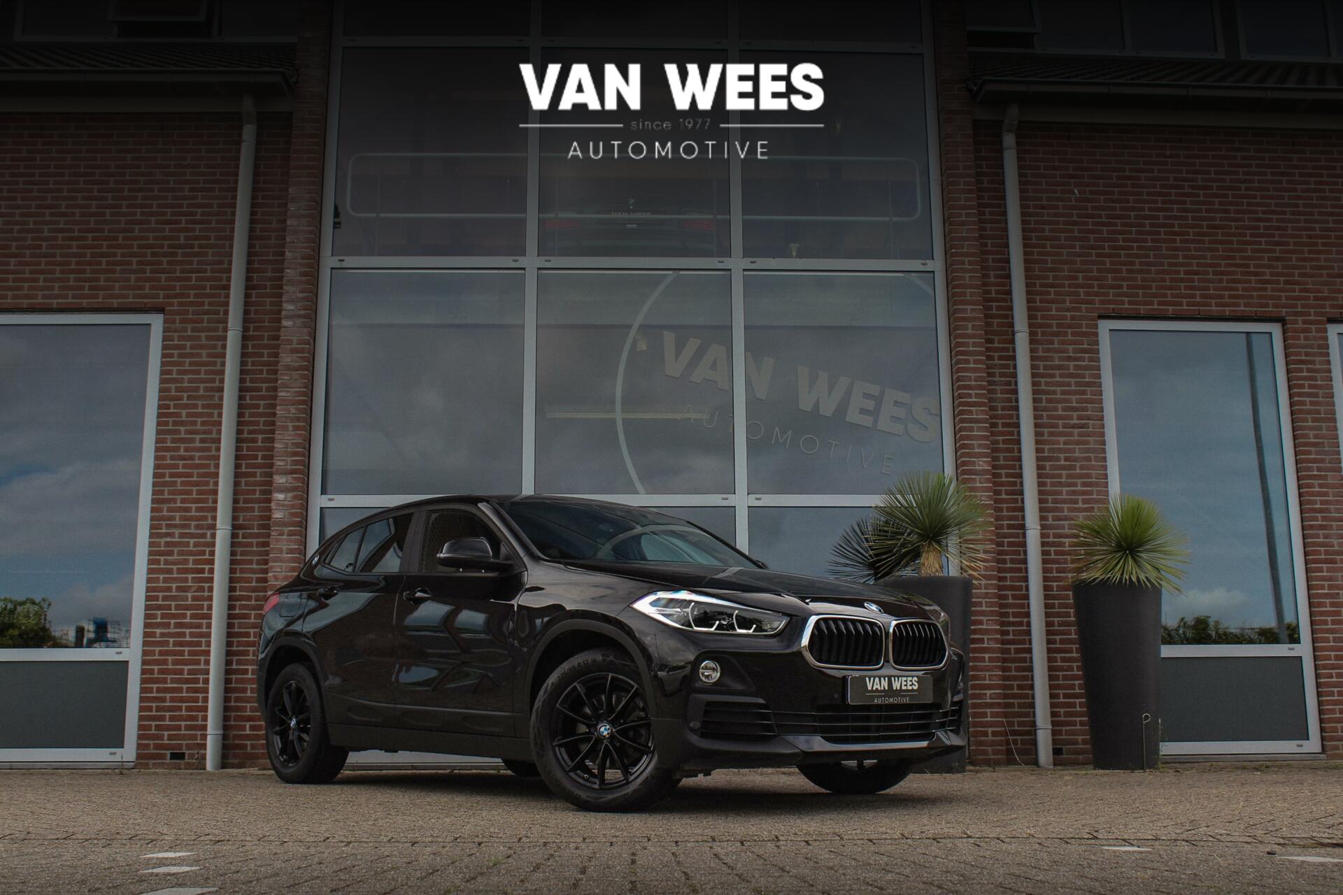 Foto van BMW X2 sDrive18i F39 High Executive | 1e eigenaar | Trekhaak | Head up | Camera | Harman-Kardon | Leer | LED | Navi | PDC | 17 inch