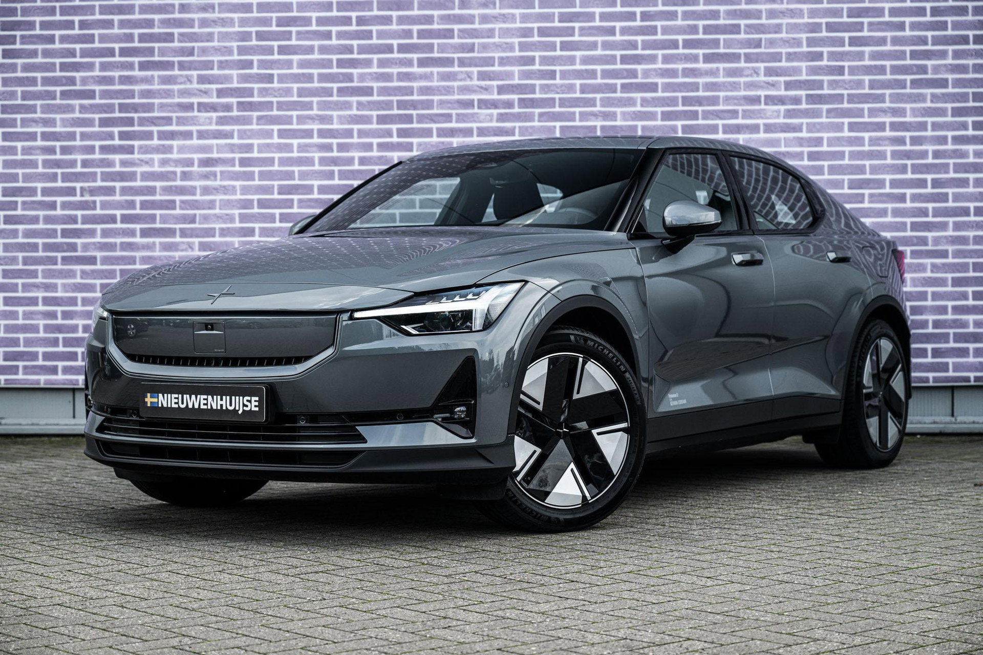 Foto van Polestar 2