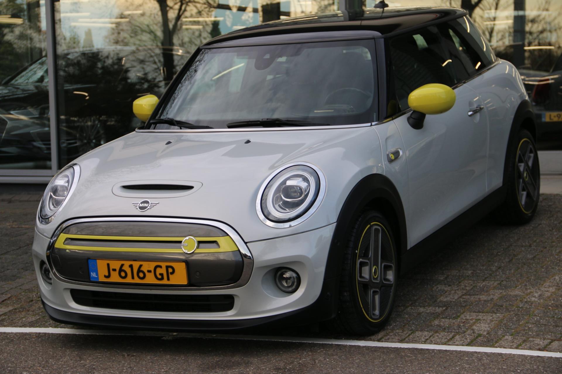 Foto van MINI Mini Electric