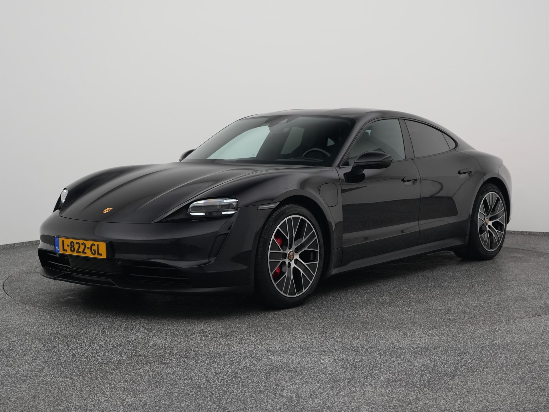 Foto van Porsche Taycan