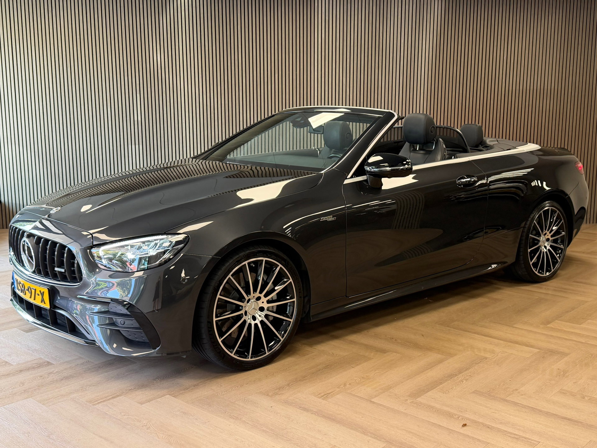 Foto van Mercedes-Benz E-Klasse