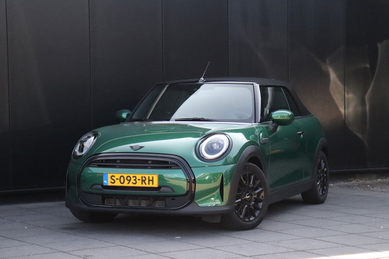 Foto van MINI Cabrio