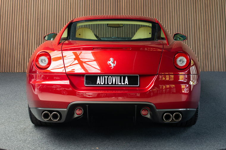 Ferrari 599