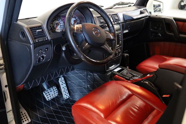 Mercedes-Benz G-Klasse