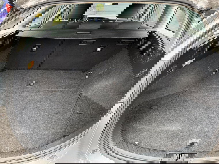 Toyota Auris Touring Sports