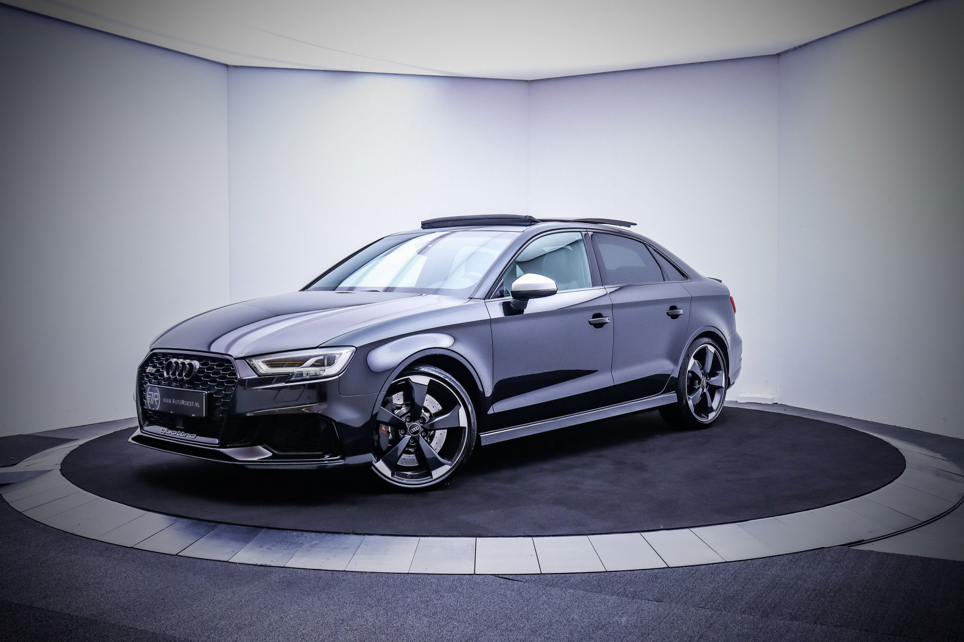 Foto van Audi RS3 Limousine