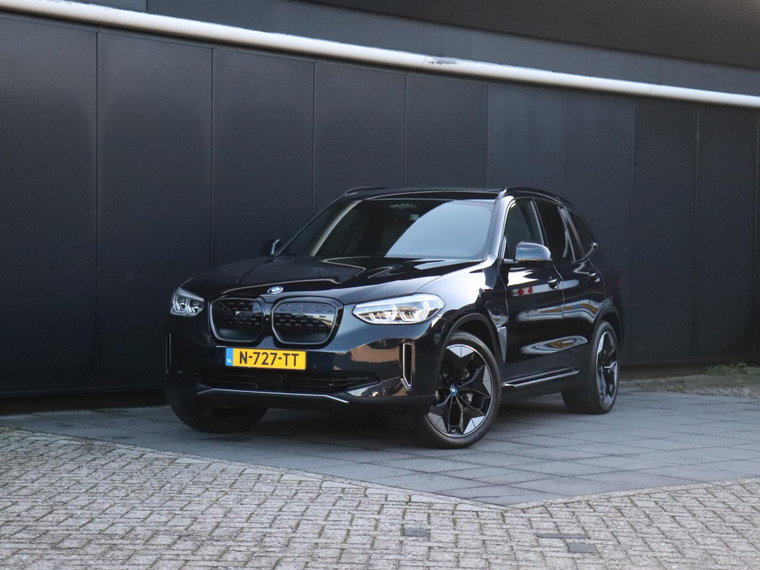 Foto van BMW iX3