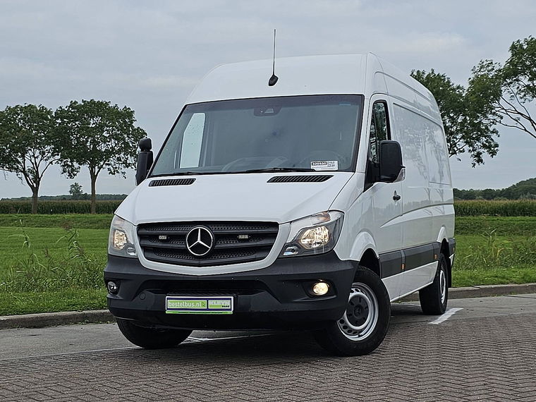 Foto van Mercedes-Benz Sprinter