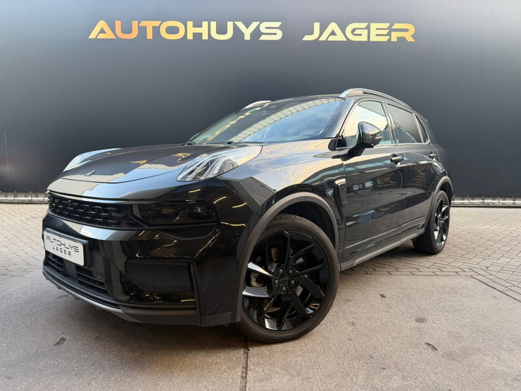 Lynk & Co 01 foto 1
