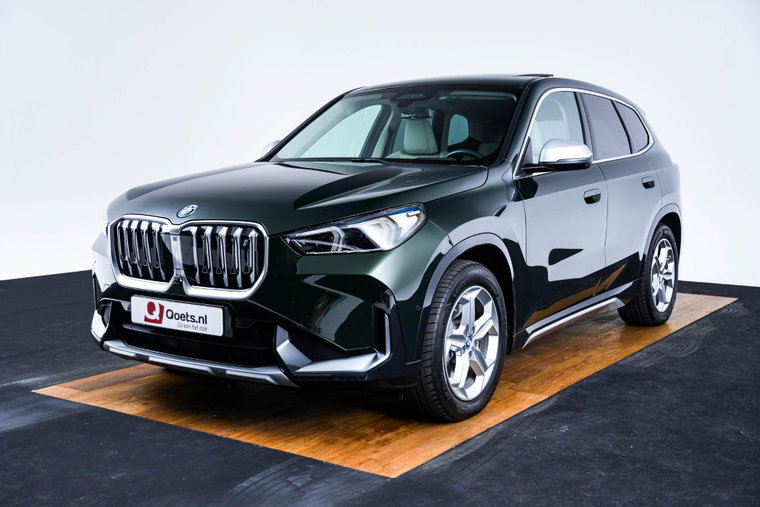 Foto van BMW iX1