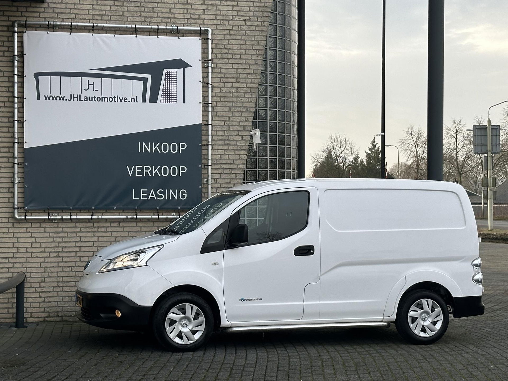 Nissan E-NV200