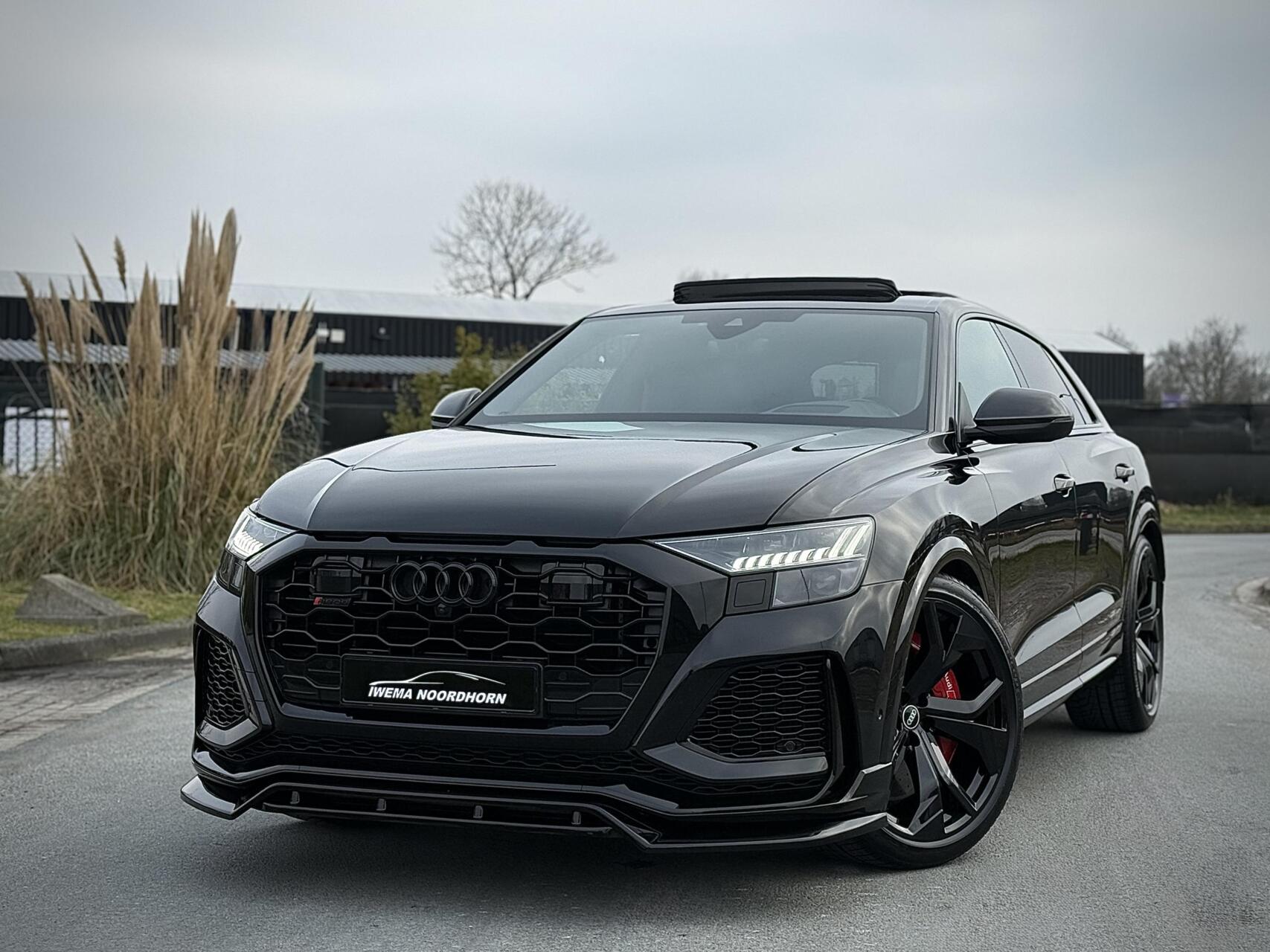 Foto van Audi RSQ8