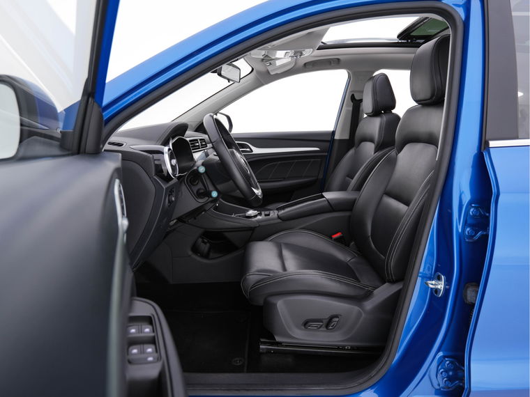 MG ZS