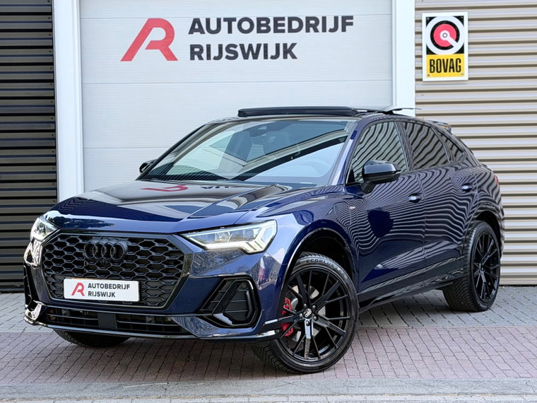 Audi Q3 foto 1