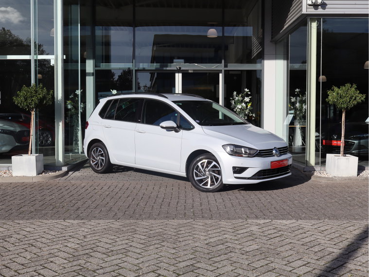 Foto van Volkswagen Golf Sportsvan