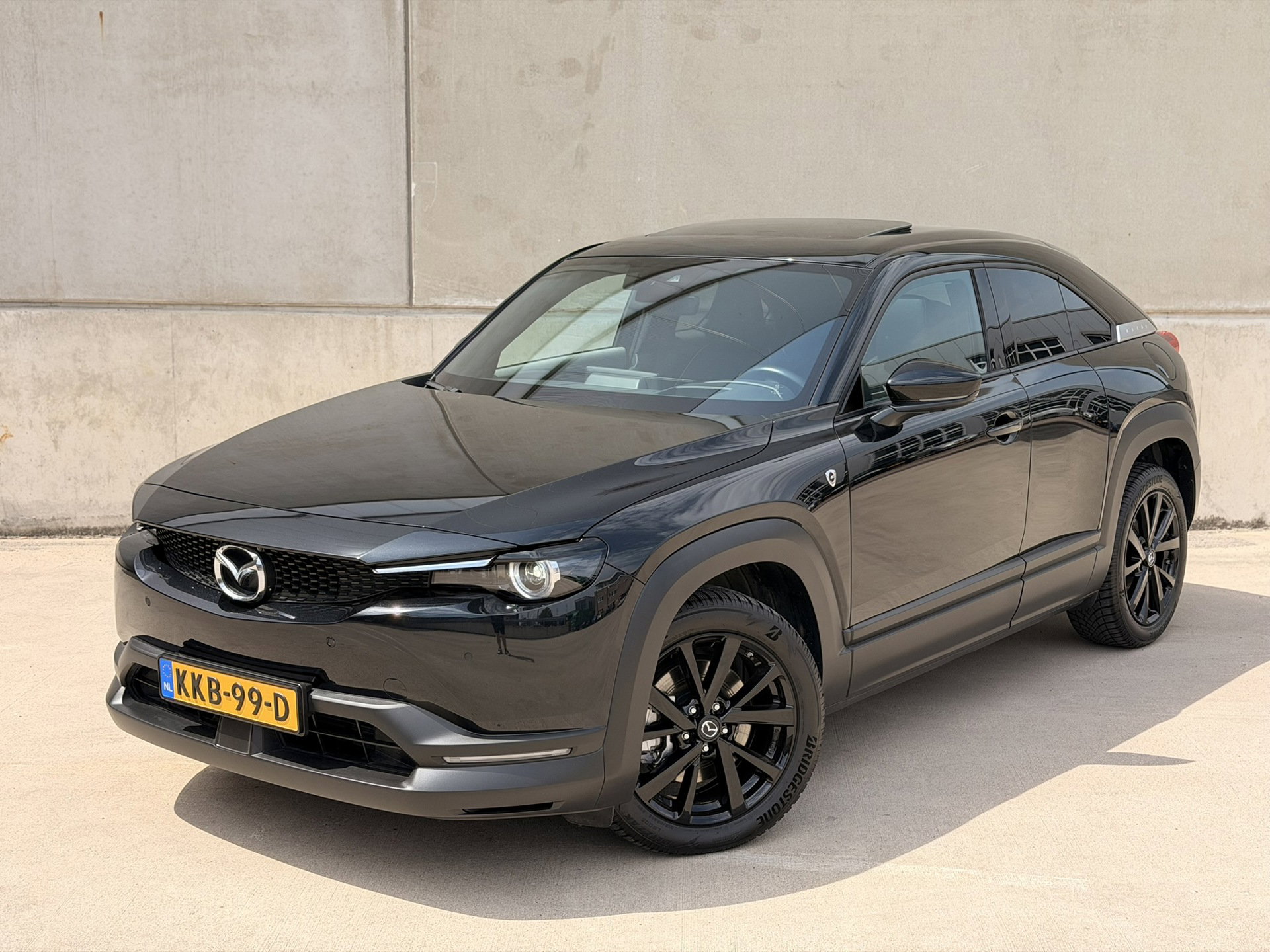 Foto van Mazda MX-30