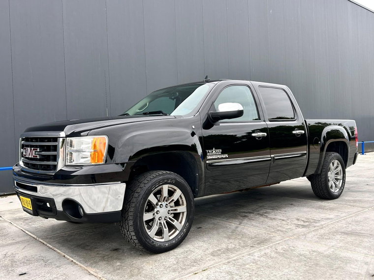 GMC Sierra