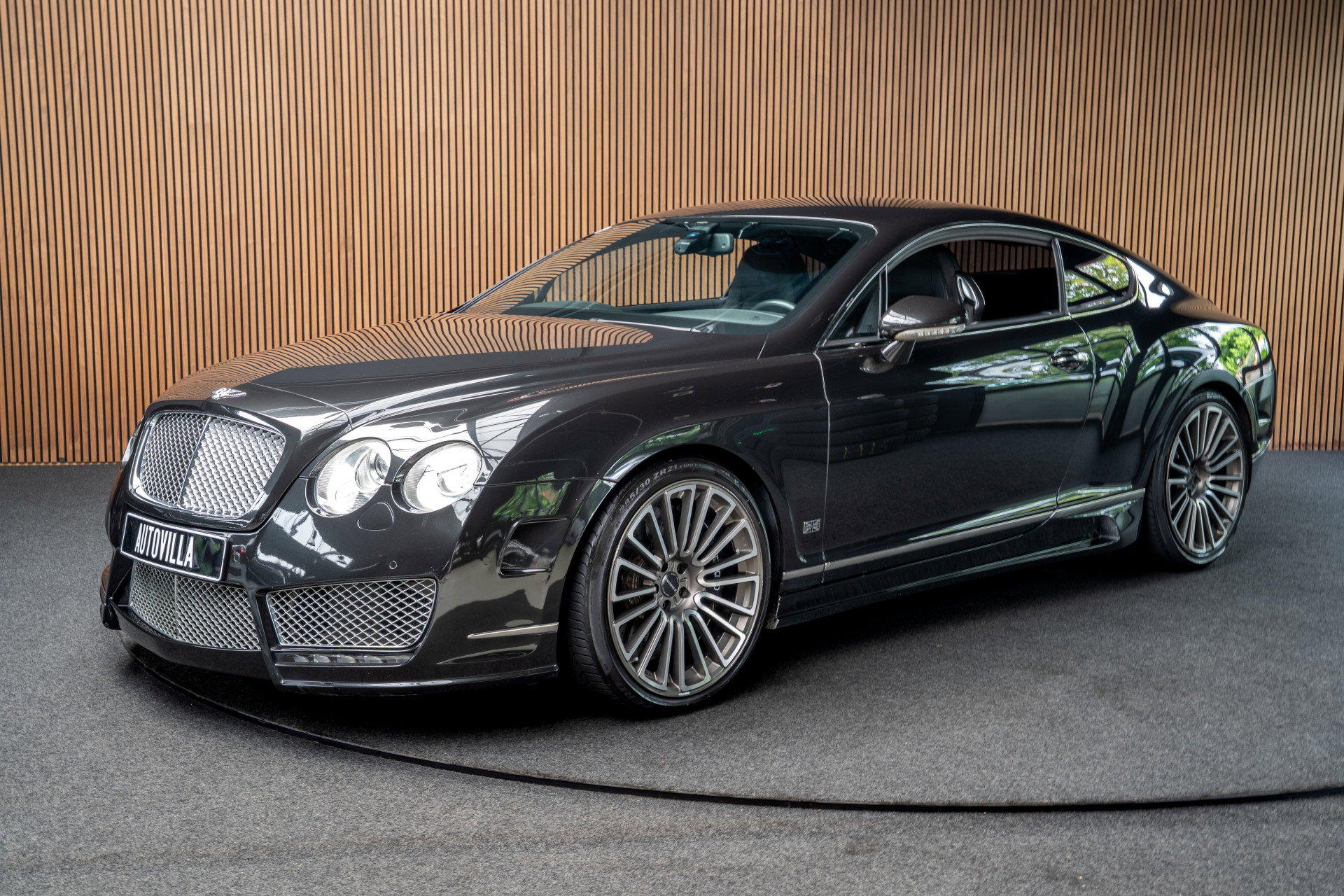 Bentley Continental GT 6.0 W12 Mansory