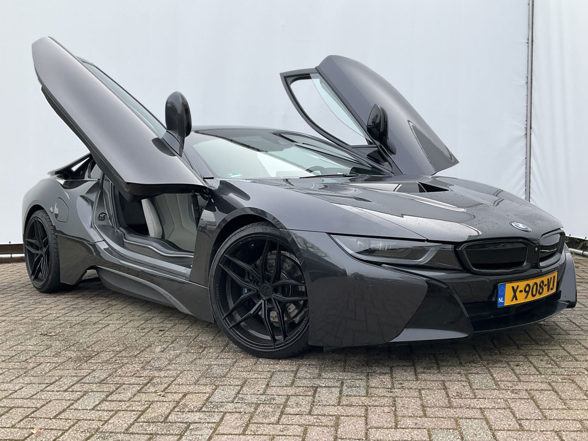 Foto van BMW i8