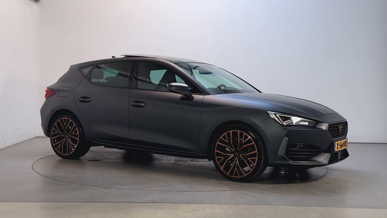 CUPRA Leon