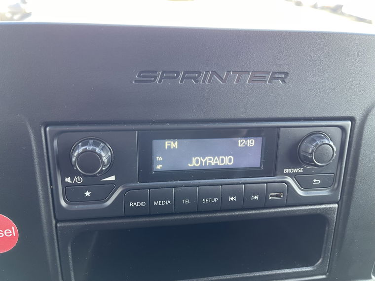Mercedes-Benz Sprinter