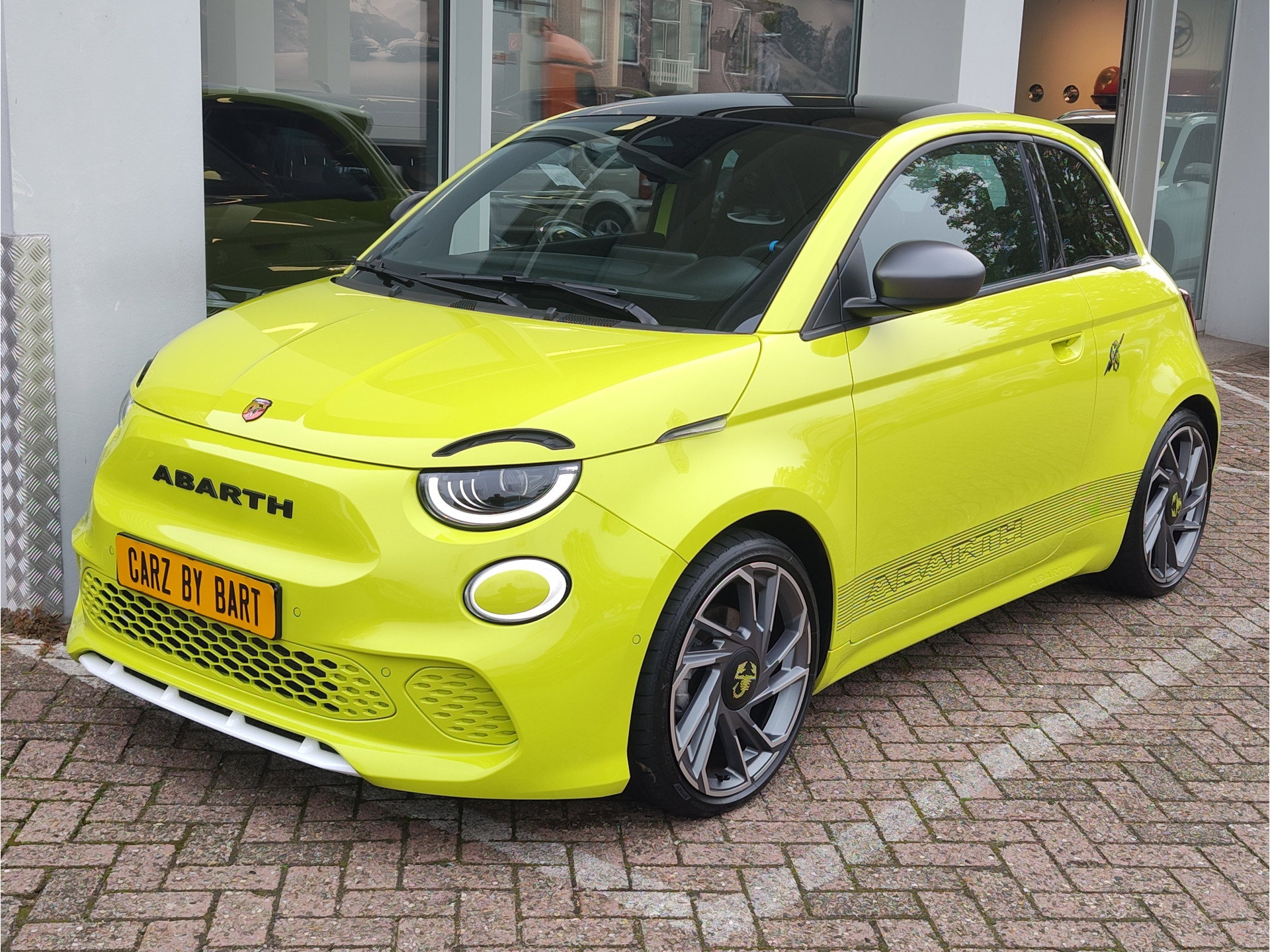 Foto van Abarth 500e