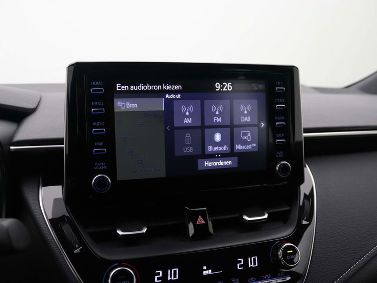 Toyota Corolla Touring Sports