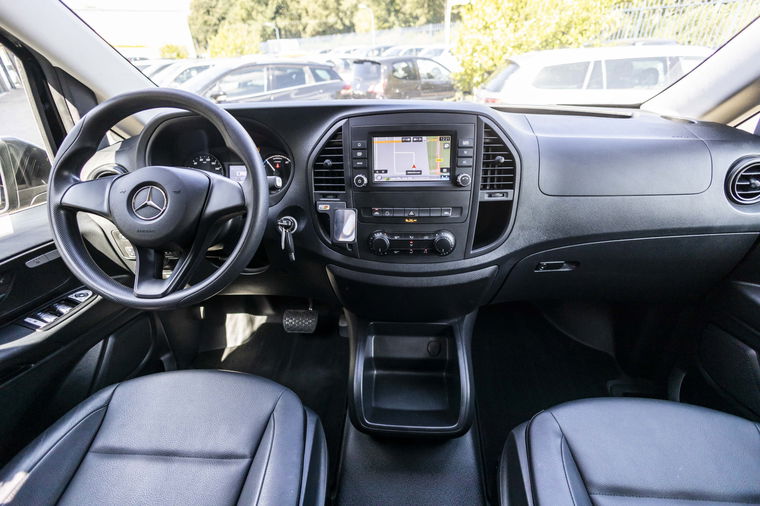 Mercedes-Benz EVITO TOURER