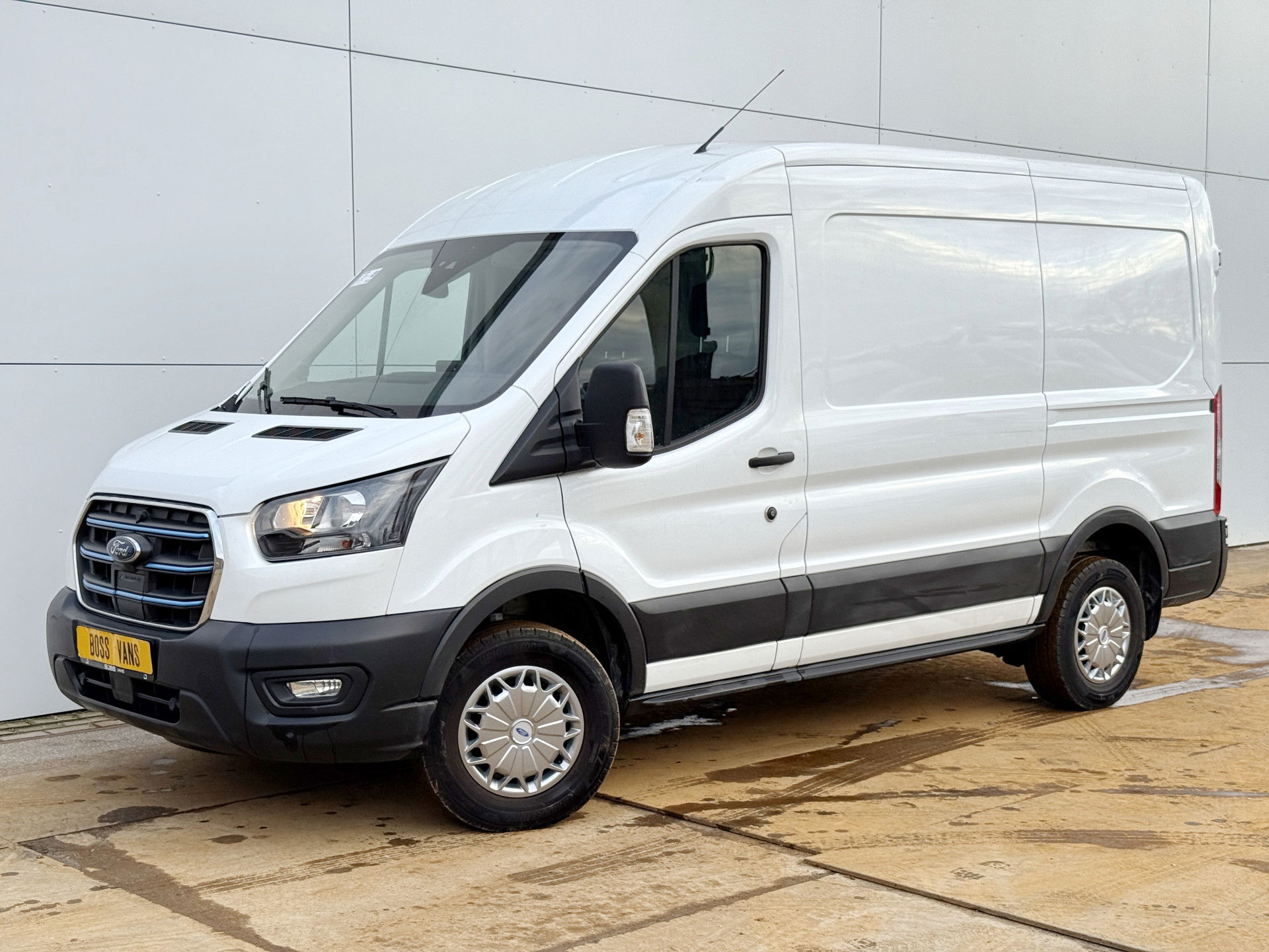 Foto van Ford E-Transit