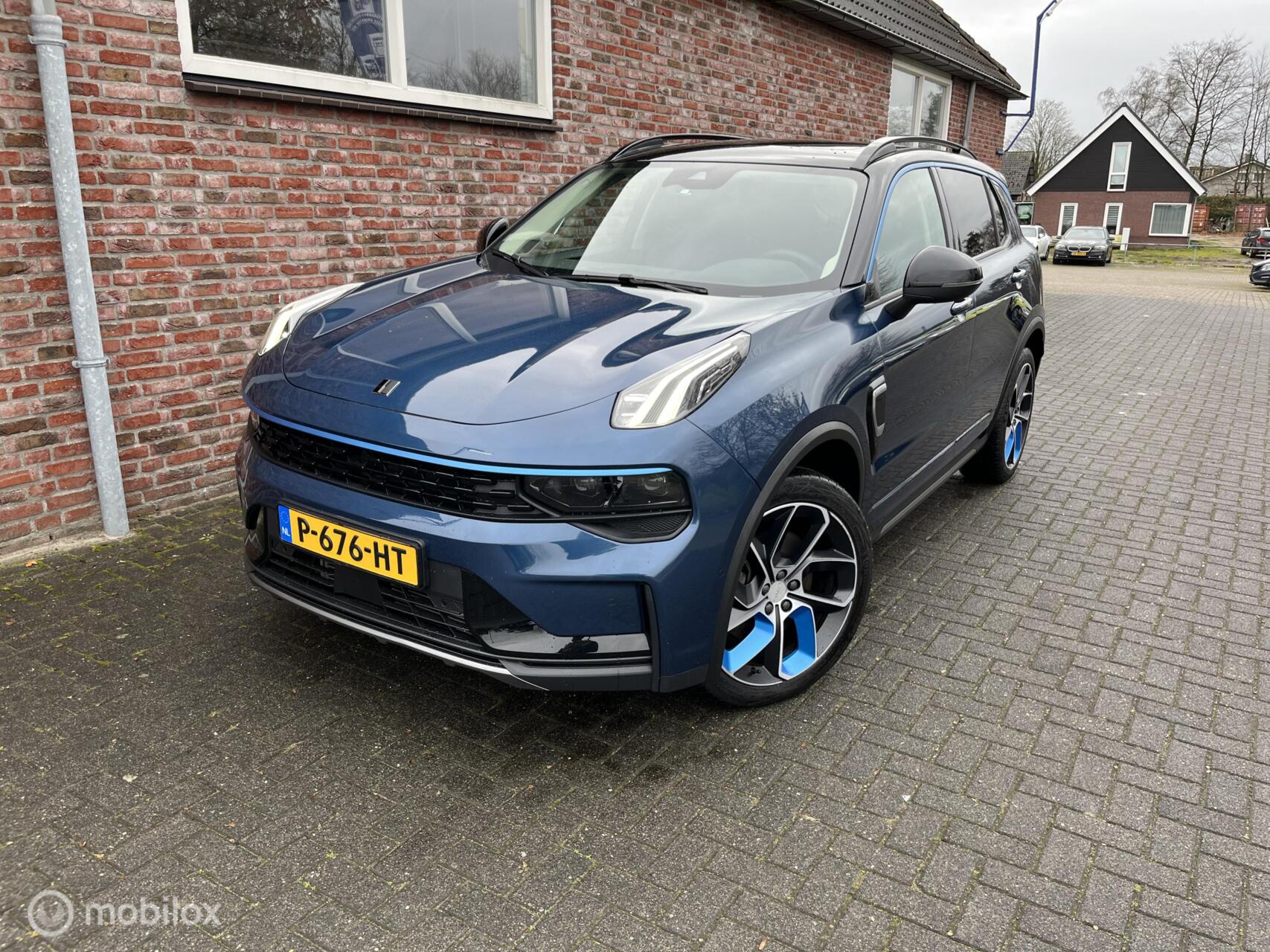 Foto van Lynk & Co 01