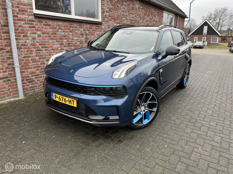 Foto van Lynk & Co 01