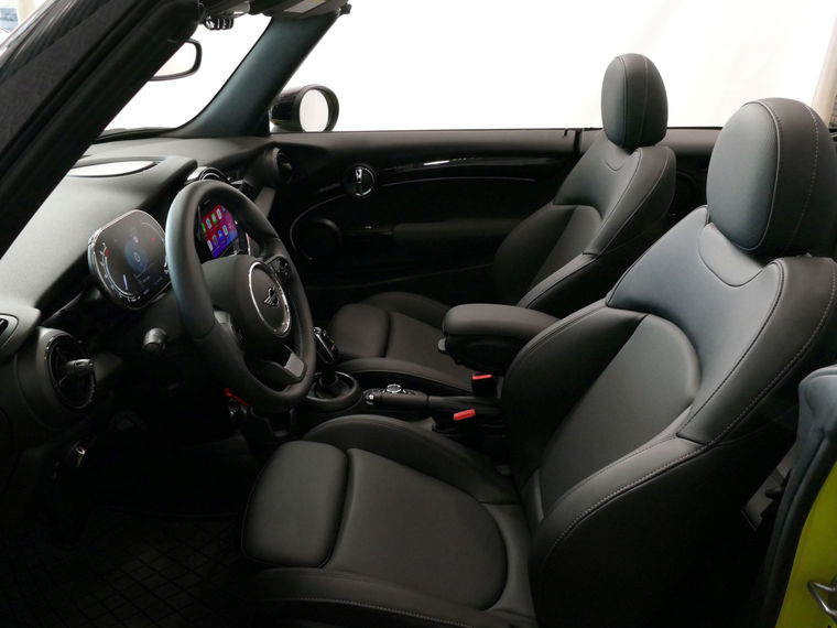 MINI Cabrio