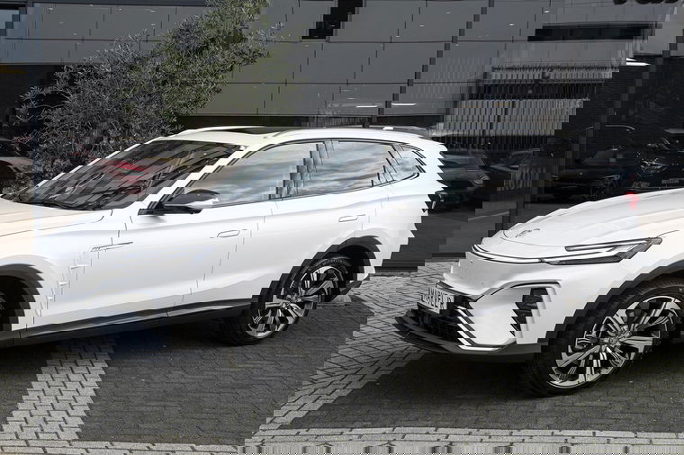 Foto van MG Marvel R