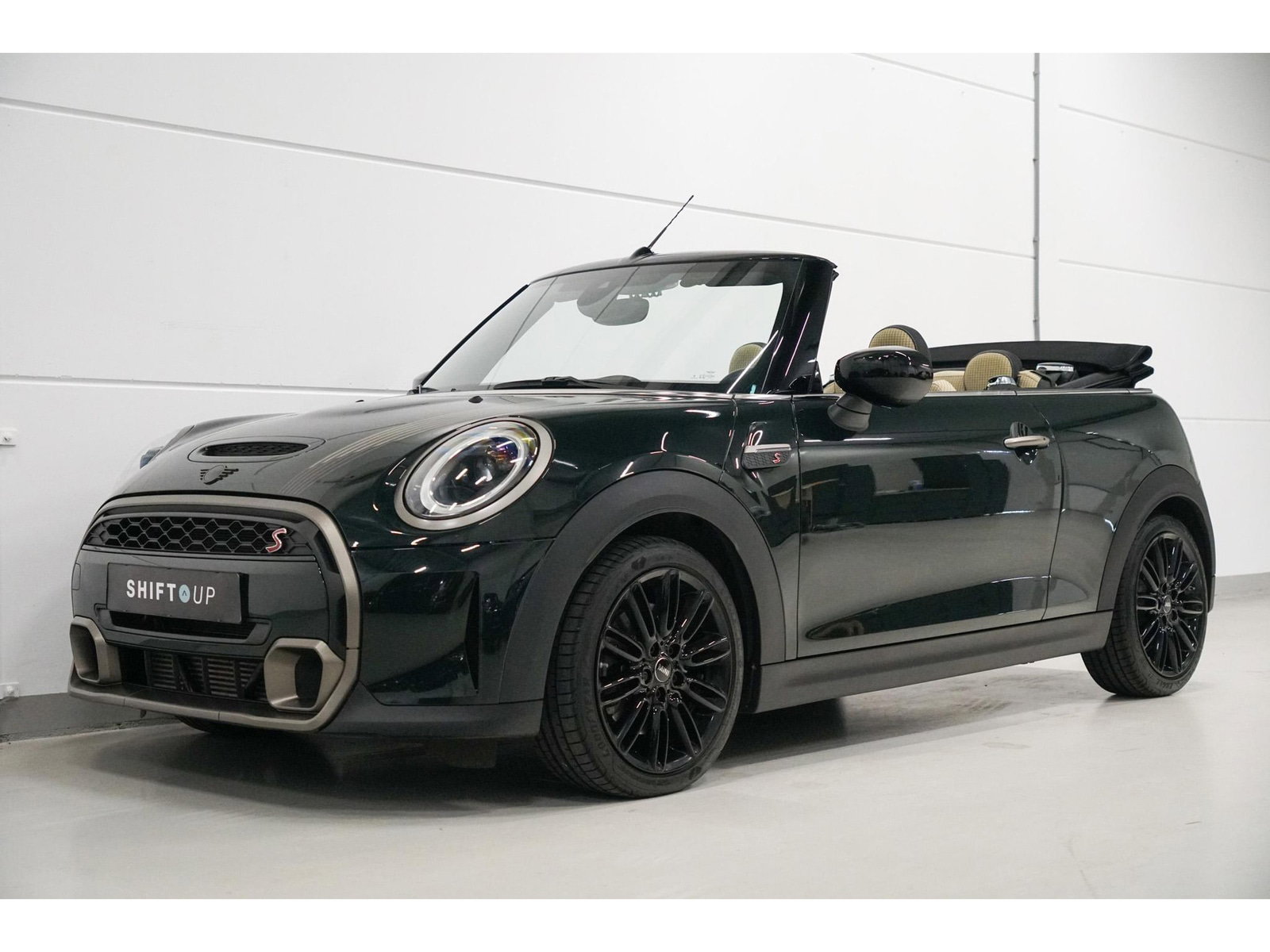 Foto van MINI Cooper S Cabrio