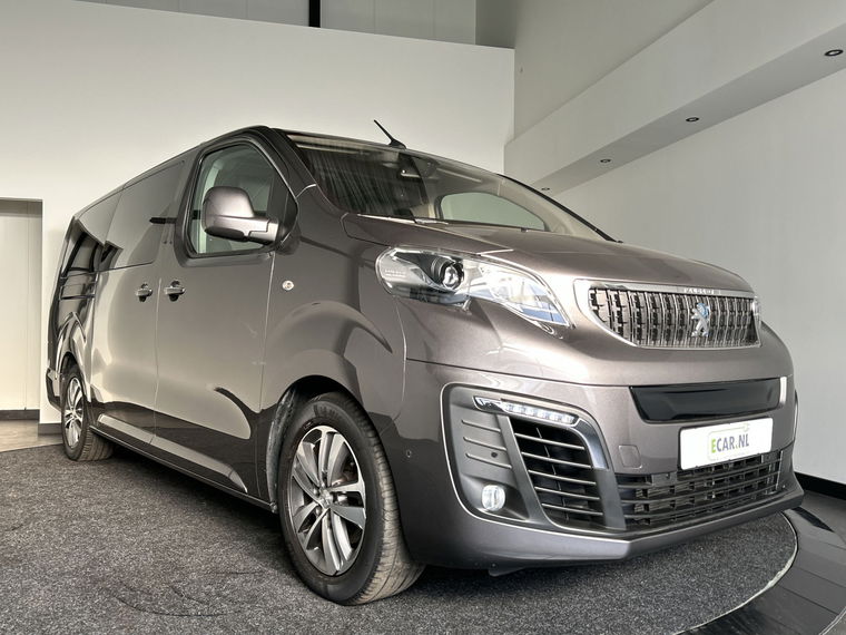 Peugeot e-Traveller