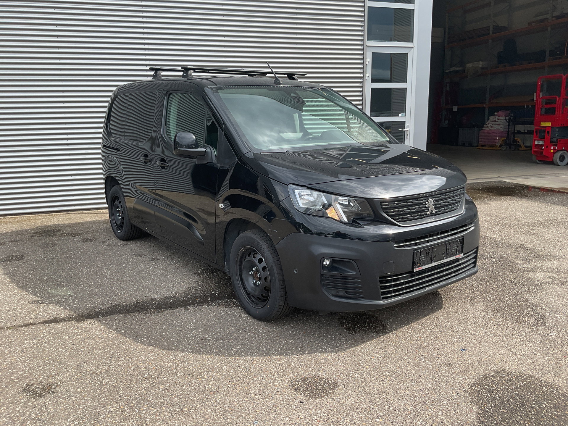 Foto van Peugeot Partner