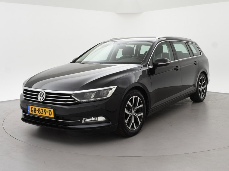 Volkswagen Passat foto 1