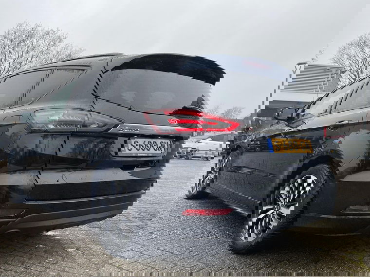 Ford S-Max