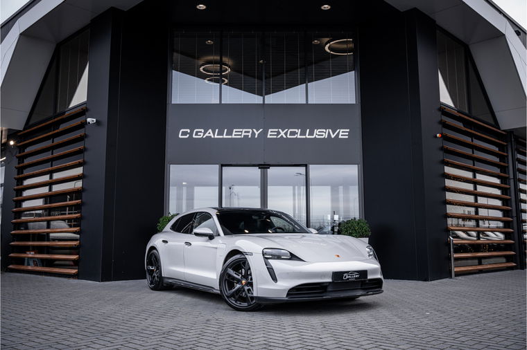 Porsche Taycan Cross Turismo