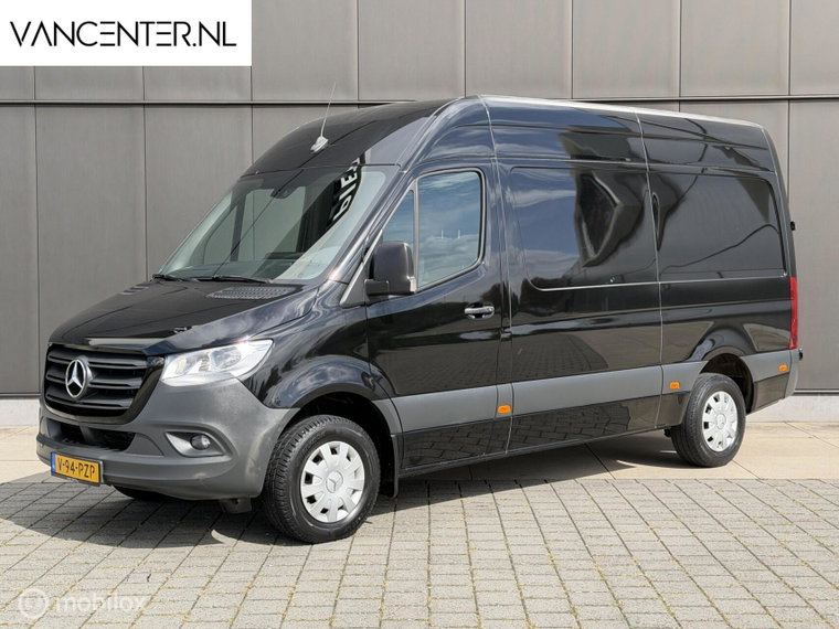 Mercedes-Benz Sprinter foto 1