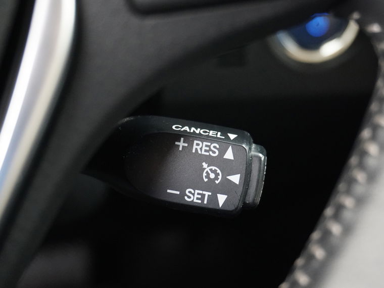 Toyota Auris Touring Sports