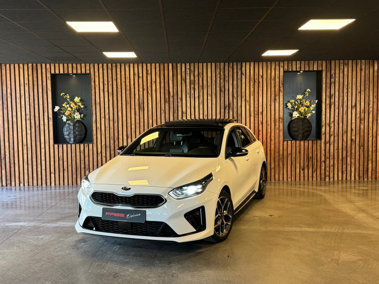 Kia ProCeed