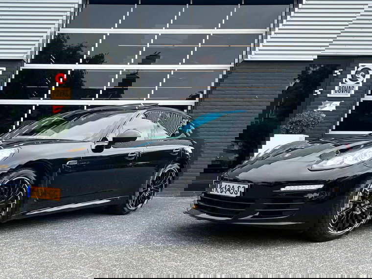 Foto van Porsche Panamera