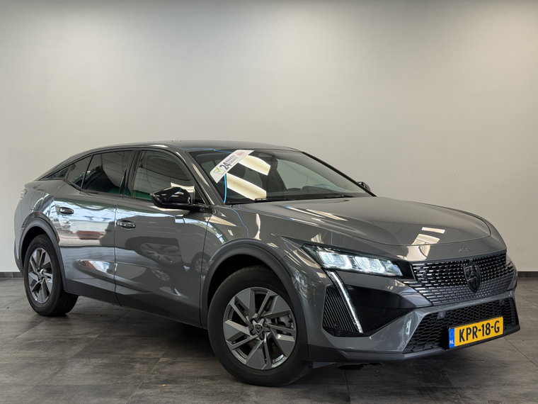 Peugeot 408 foto 1