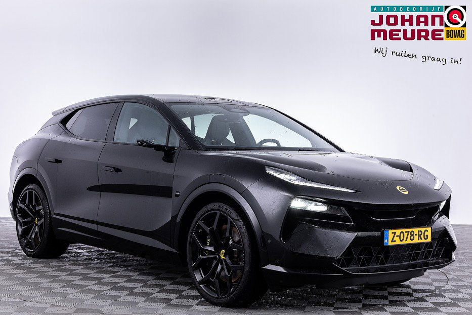 Foto van Lotus Eletre
